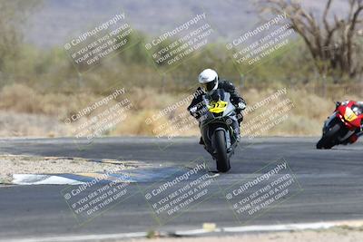 media/Apr-20-2025-CVMA (Sun) [[39090e8767]]/Race 5-Amateur Supersport Open/